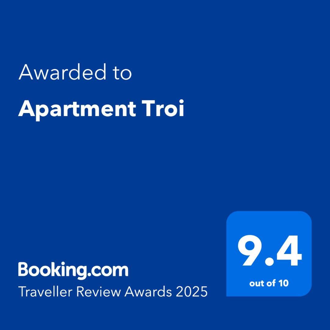 Apartment Troi Pristina Exterior photo